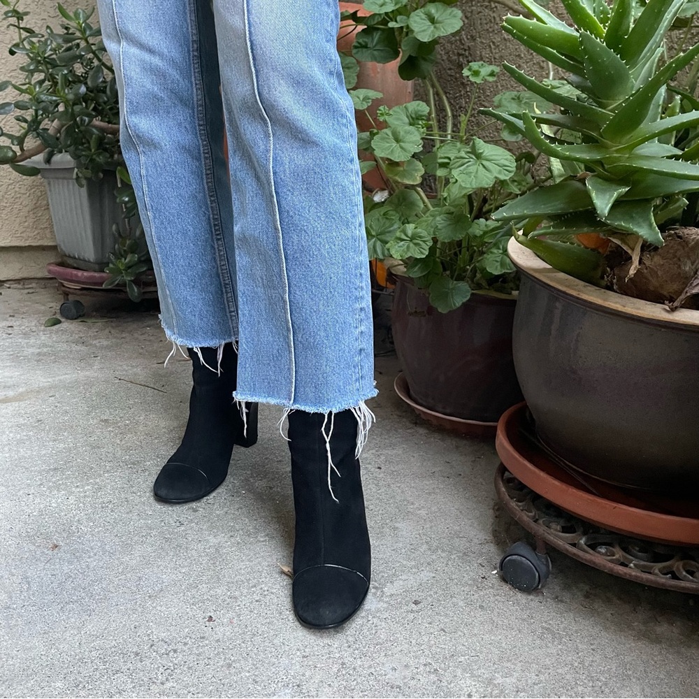 Vintage black Kate Spade all leather boots - Picture 7 of 16
